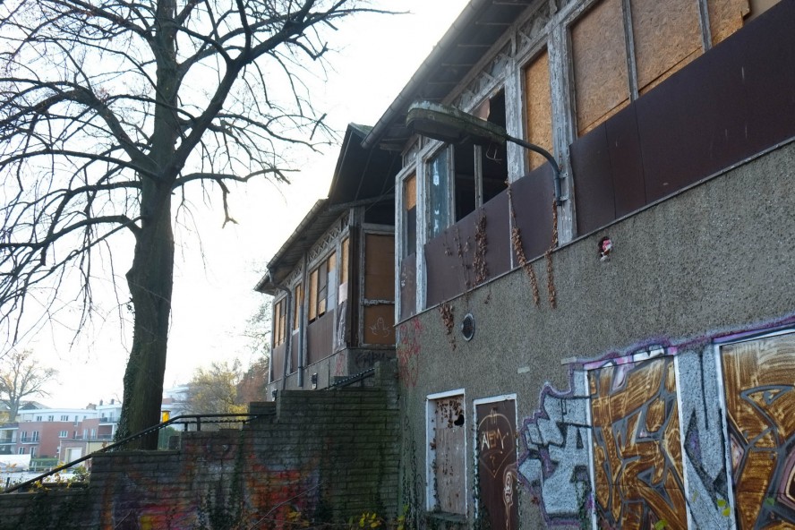 ballroom building grünau