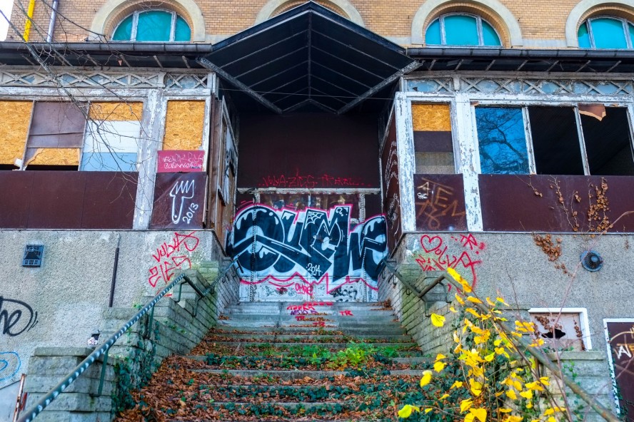 ballroom building grünau