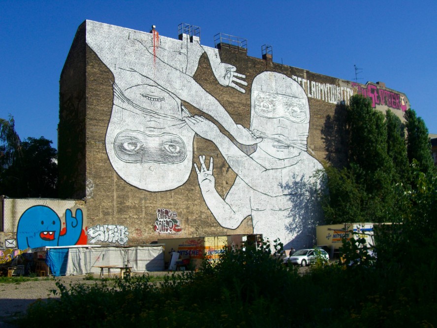 blu + jr mural - cuvrystrasse / aug 2007