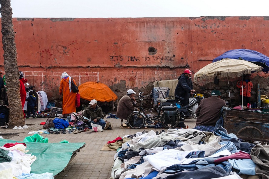 streetart - "it's time to dance" - sobr