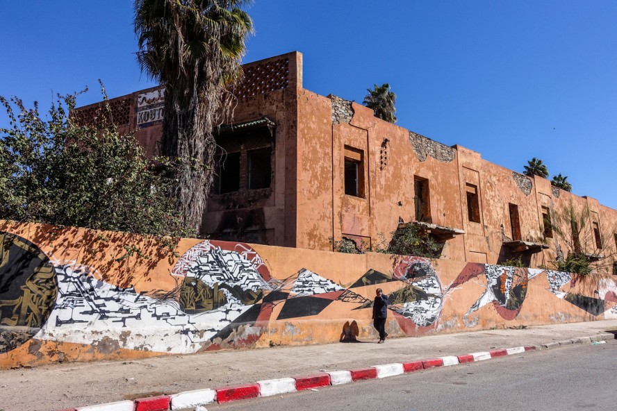 LIBERTY WALL – Lek + Sowat + Arnaud Liard featuring Larbi Cherkaoui & Nour Eddine Tilsaghani