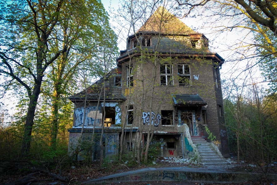 urbex - ehemaliges kinderklinik - weissensee