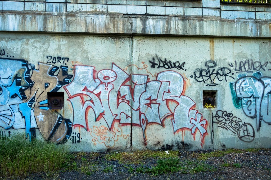 graffiti - silver - prague, husitská