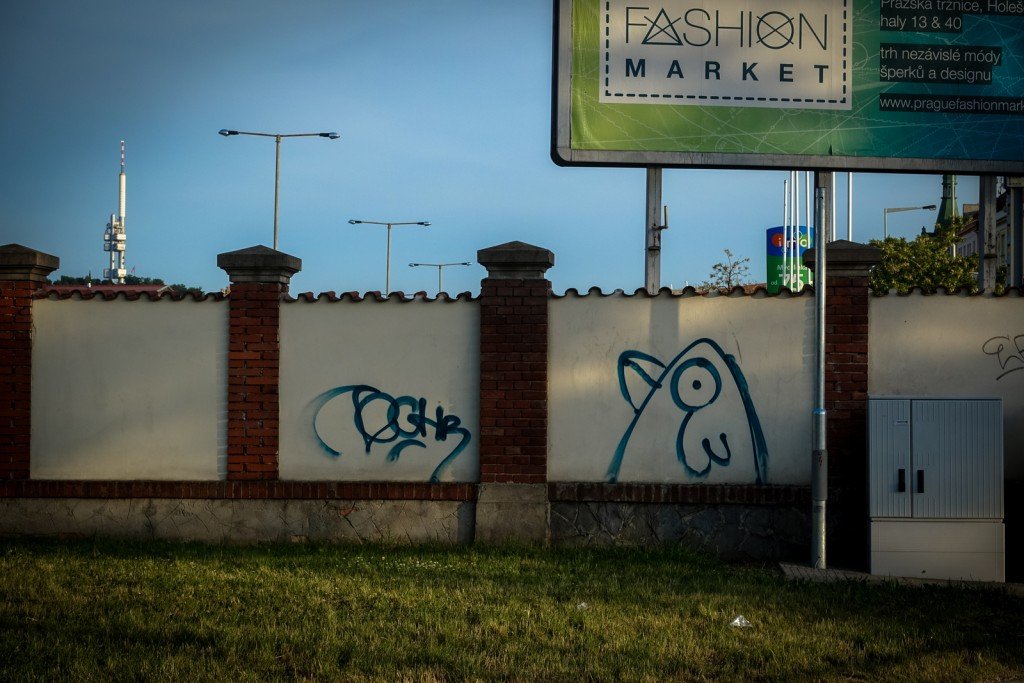 graffiti - dsf/khc bird? - prague
