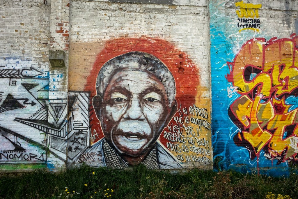 graffiti - belgium, ostend, "just writing my name"