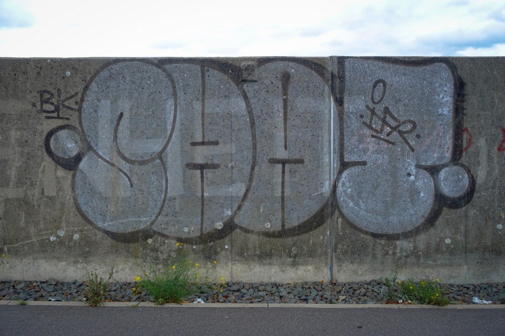 graffiti - shat - hamburg, steinwerder