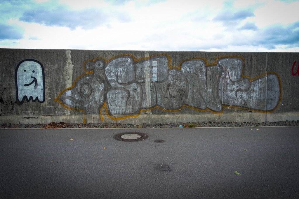 graffiti - stone - hamburg, steinwerder