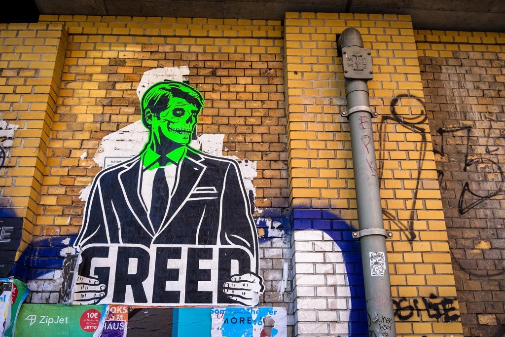 paste up - greed - berlin, dircksenstrasse