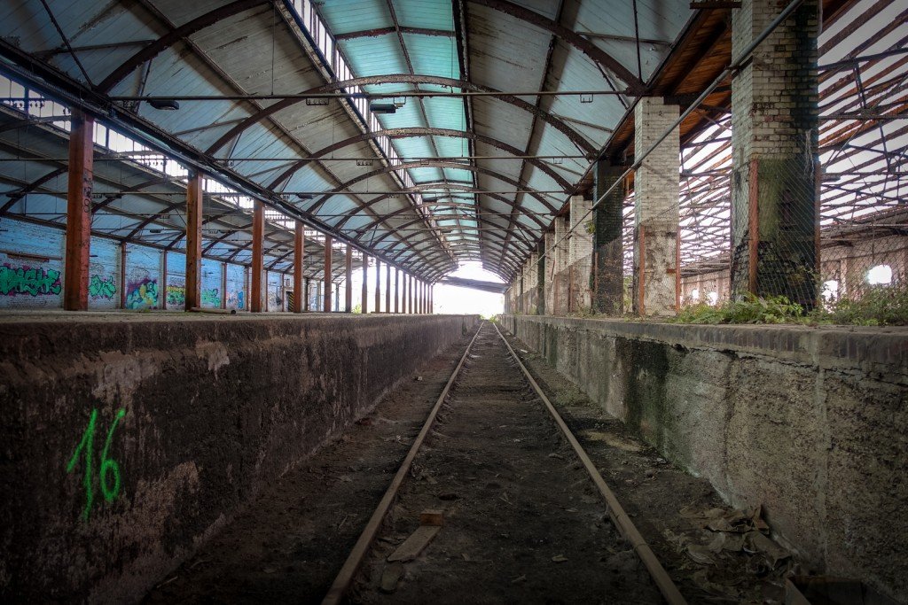 urbex - good station, halle (saale)