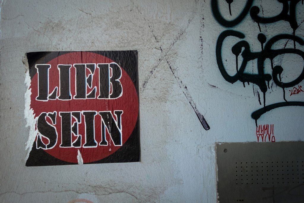 paste up - lieb sein - hamburg