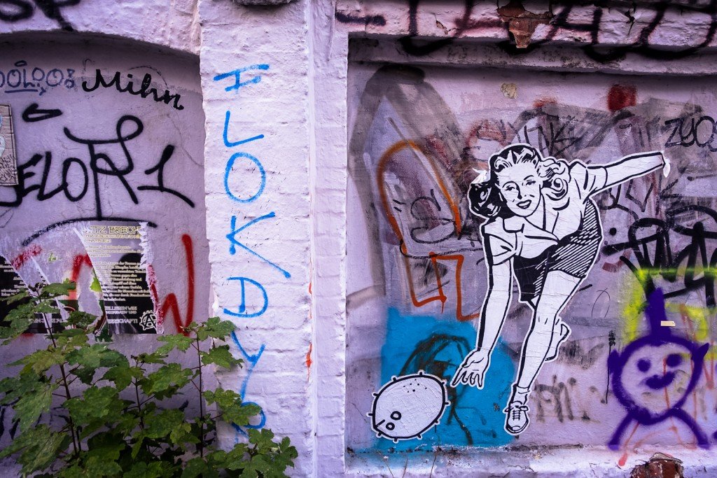 paste up - hamburg, schilleroper