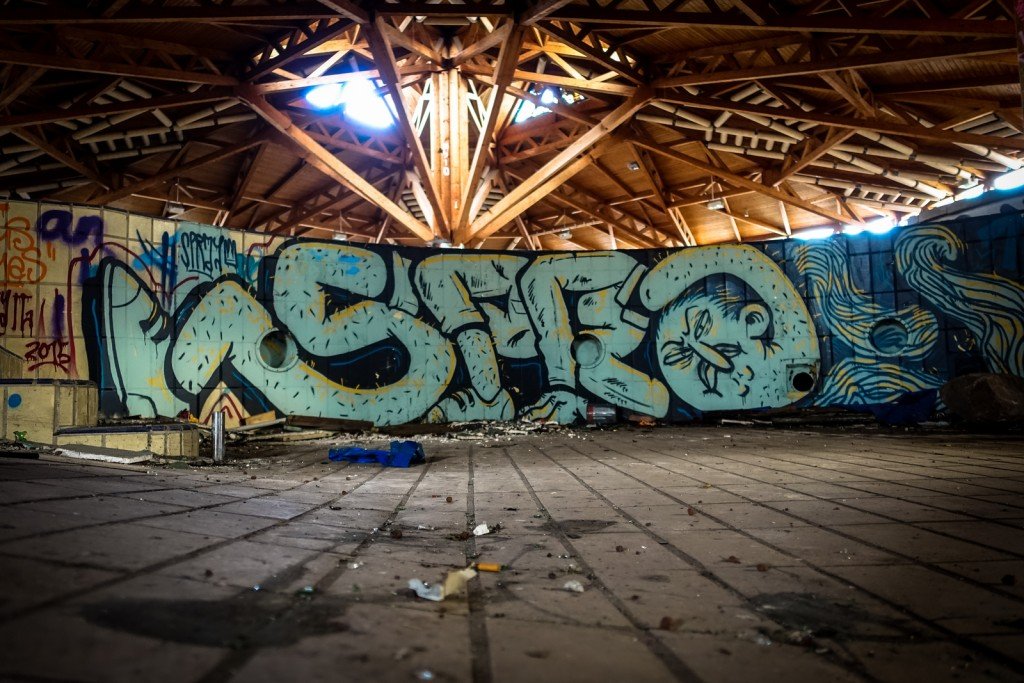 urbex - graffiti - spray - erlebnisbad blub - berlin-britz