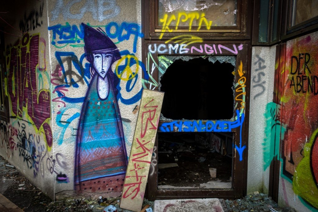 urbex graffiti - erlebnisbad blub - berlin-britz