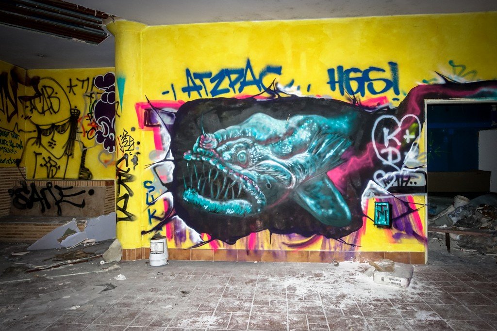 urbex graffiti - tm - erlebnisbad blub - berlin-britz