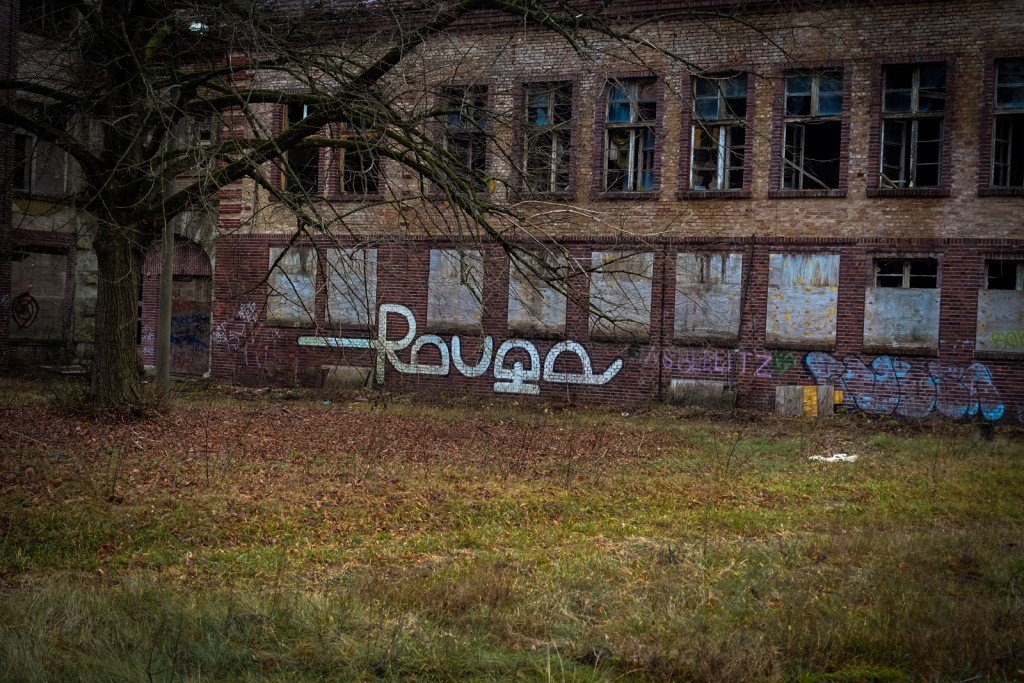 urbexart - rouge - beelitzer heilstätten, dez 2015