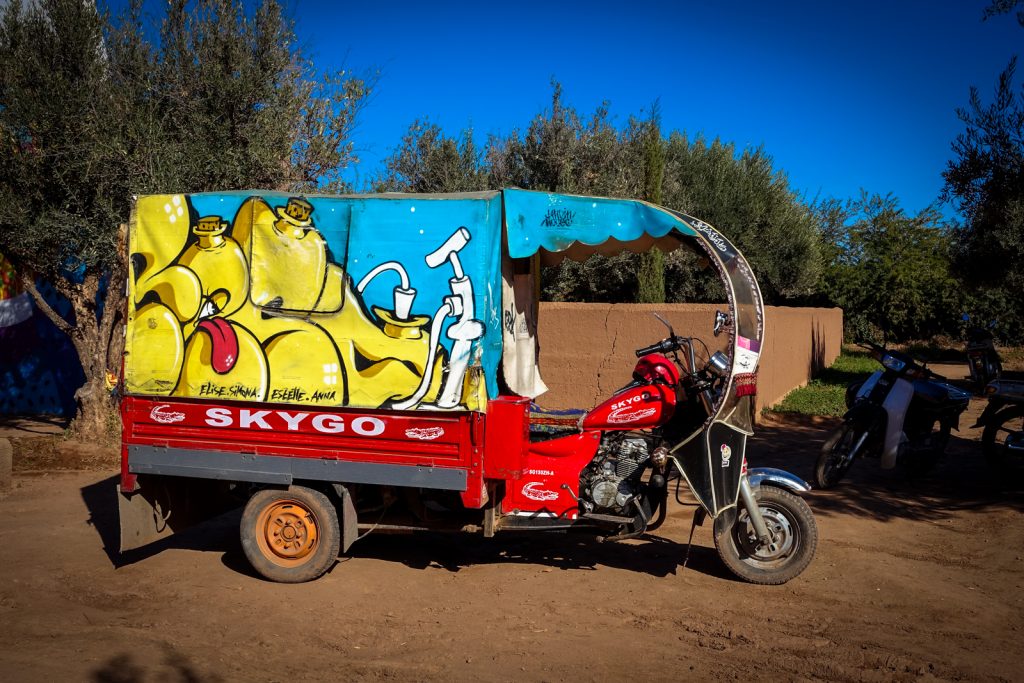 graffiti - reso - jardin rouge, marrakesh