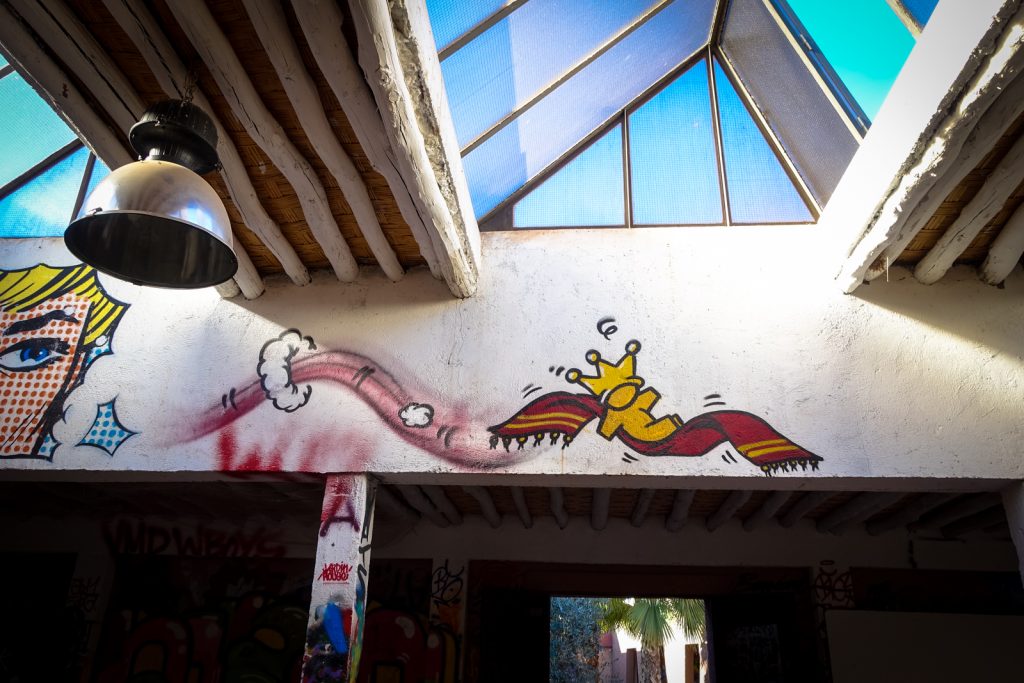 streetart - jace - jardin rouge, marrakesh