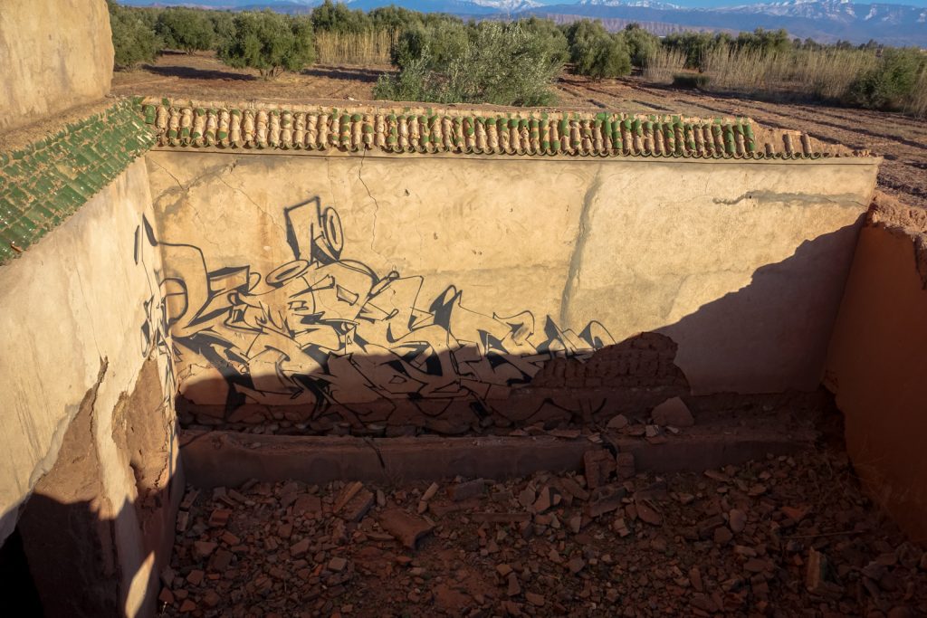 graffiti - reso - jardin rouge, marrakesh