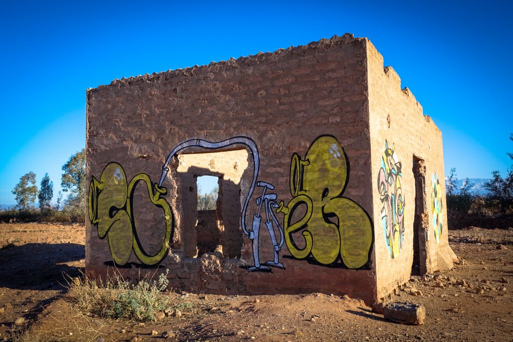 graffiti - reso - jardin rouge, marrakesh
