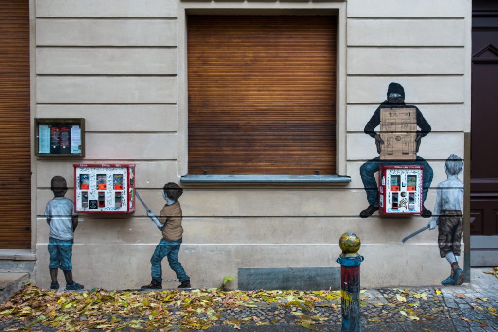 paste up - levalet - bergstrasse, berlin