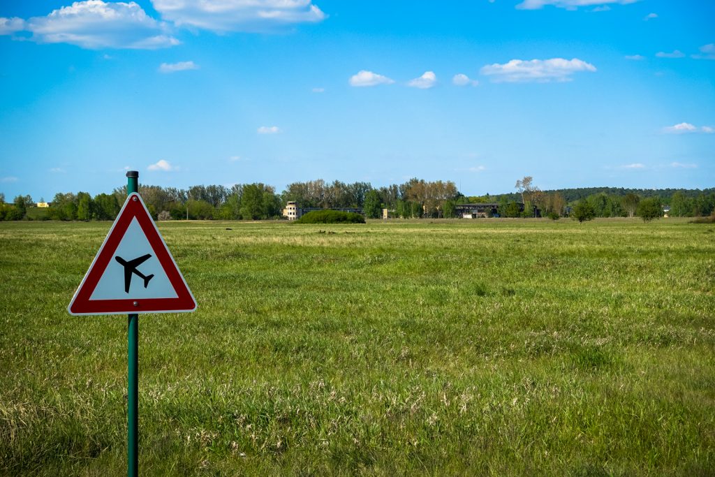 urbex - air field rangsdorf