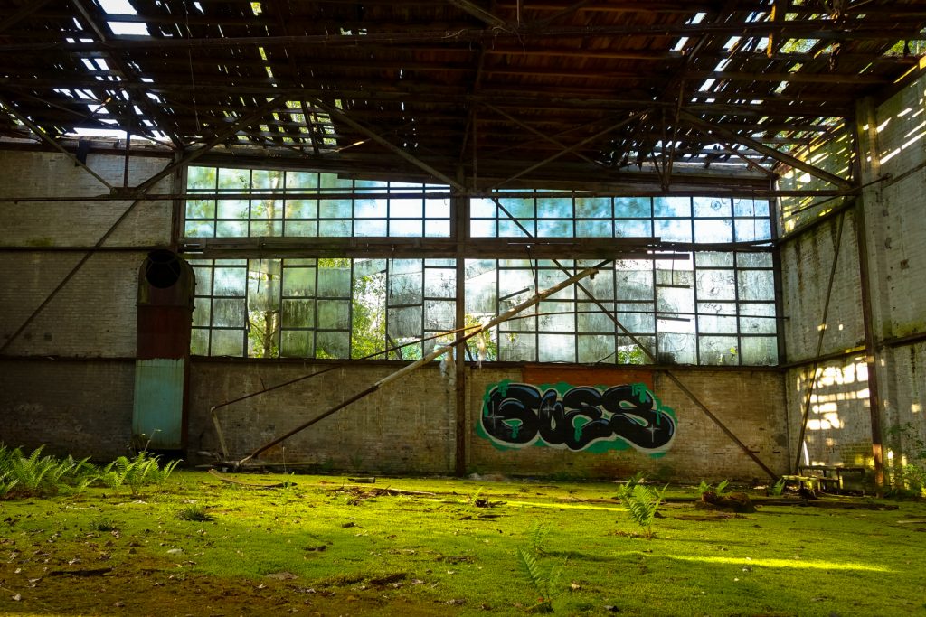 urbexart - gues - air field rangsdorf