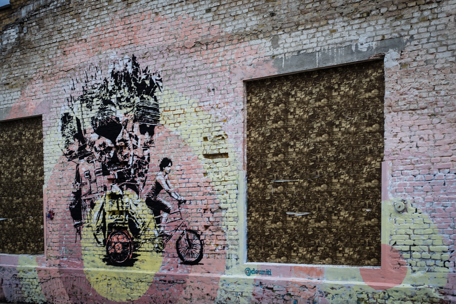 streetart berlinmoabit, juni 2016 URBANPRESENTS