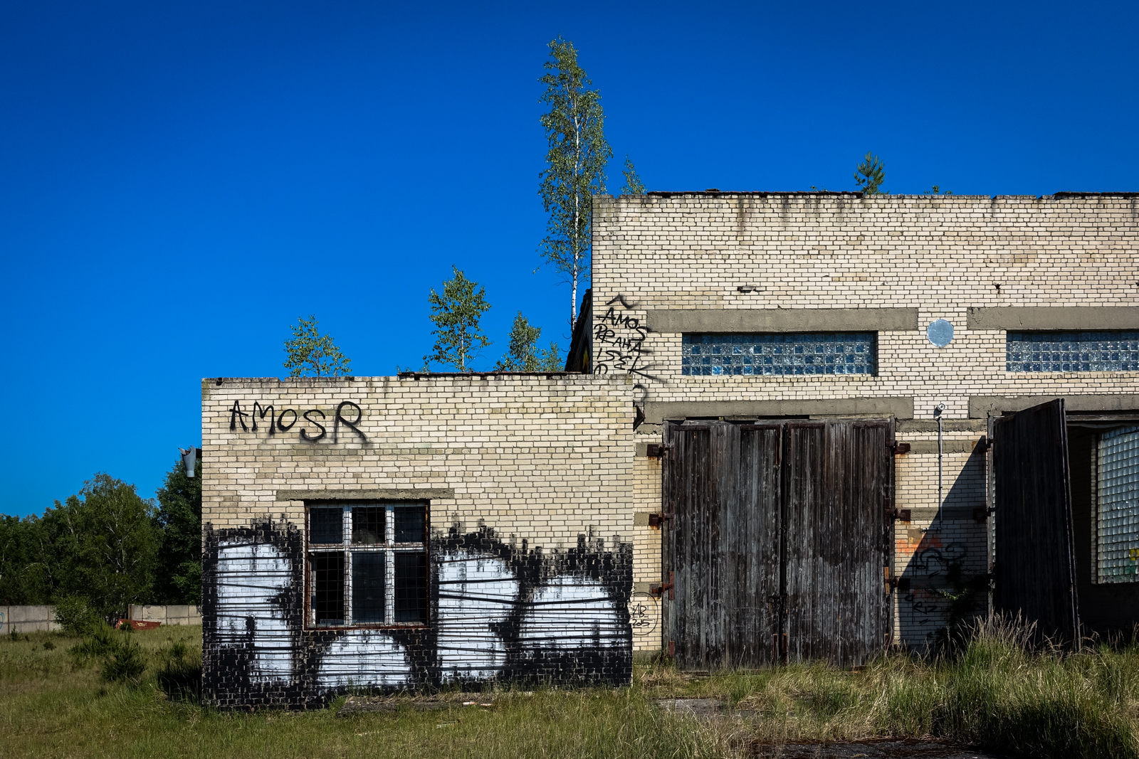 urbex graffiti - robo - ghostcity vogelsang
