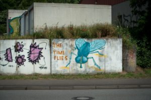graffiti - 'time flies' - völklingen