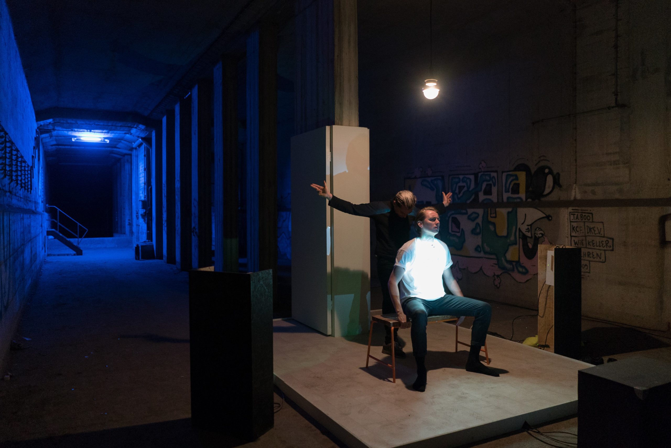Expected film by Rocco and brothers “Blaues Licht” Light) | URBANPRESENTS