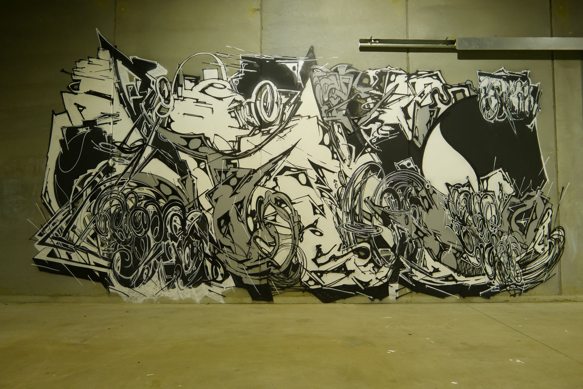 Reventlov Anders Reventlov in Denmark: Automatic script on paper and walls ...