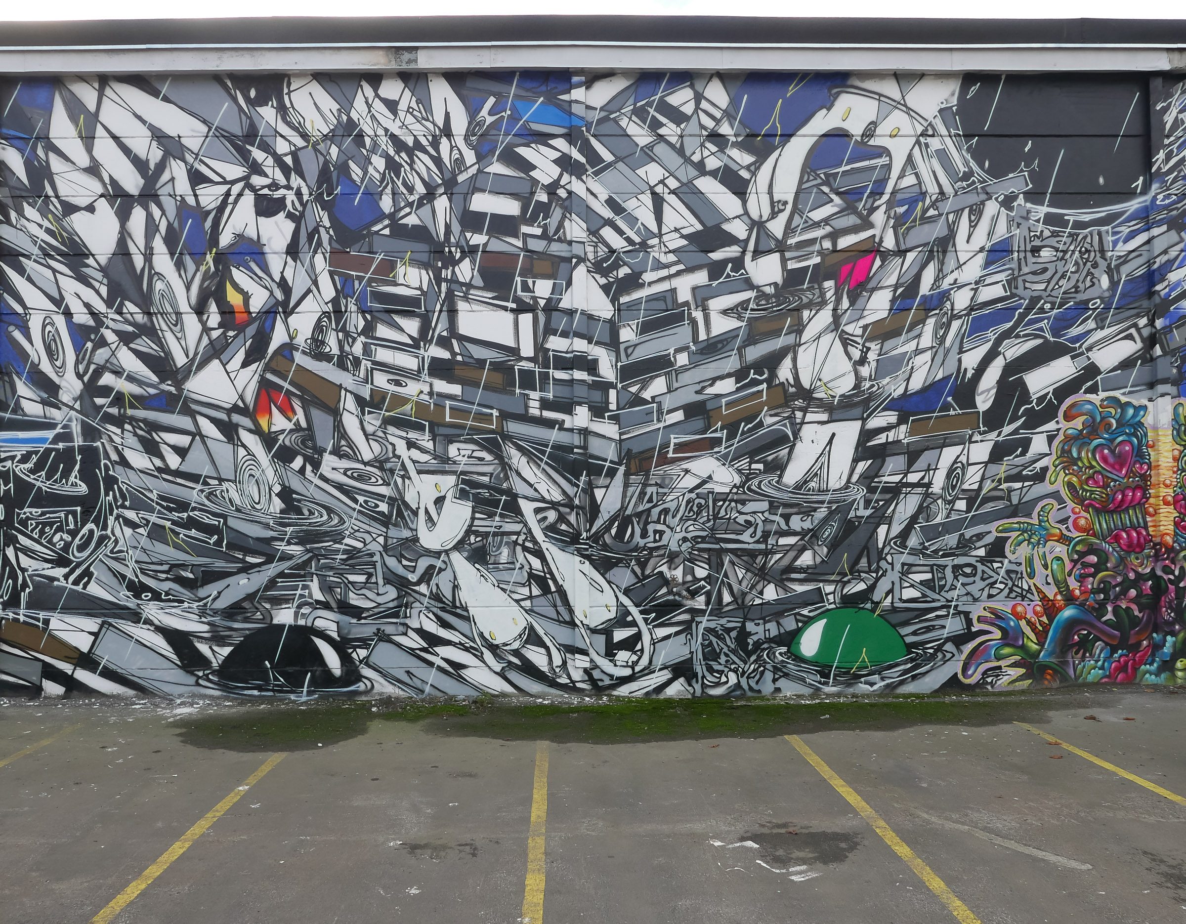 Reventlov Anders Reventlov in Denmark: Automatic script on paper and walls ...